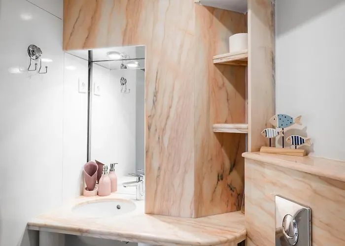 Views From Cozy 1-bedroom Flat By Flat Mаnager Apartmán Sofie